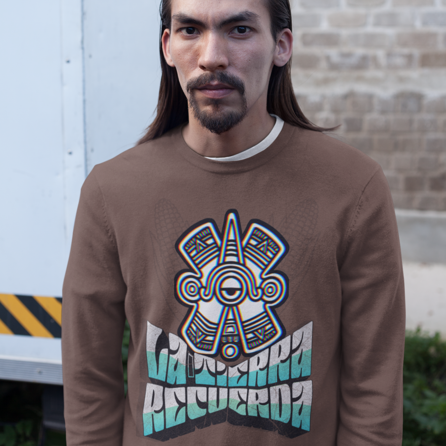 La Tierra Recuerda — Crew Neck Sweater (Brown)